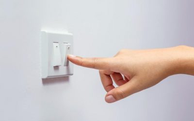 ¿Cómo contratar luz por primera vez cuando llegas a tu nuevo hogar?