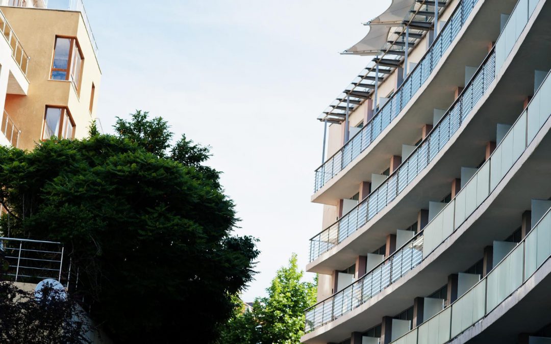 En qué localidades y regiones de España hay más vivienda vacía y dónde la vivienda resulta más asequible